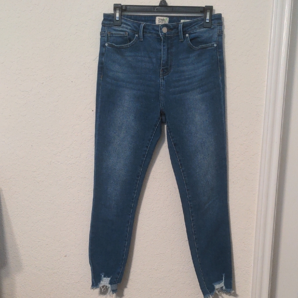 Simple Society Eco Friendly Distressed Frayed Straight Leg Blue Jeans Size 7/28
